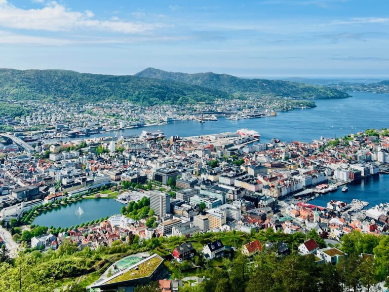 Norway Series #2: A Guide to Bergen, Gateway to the Fjords